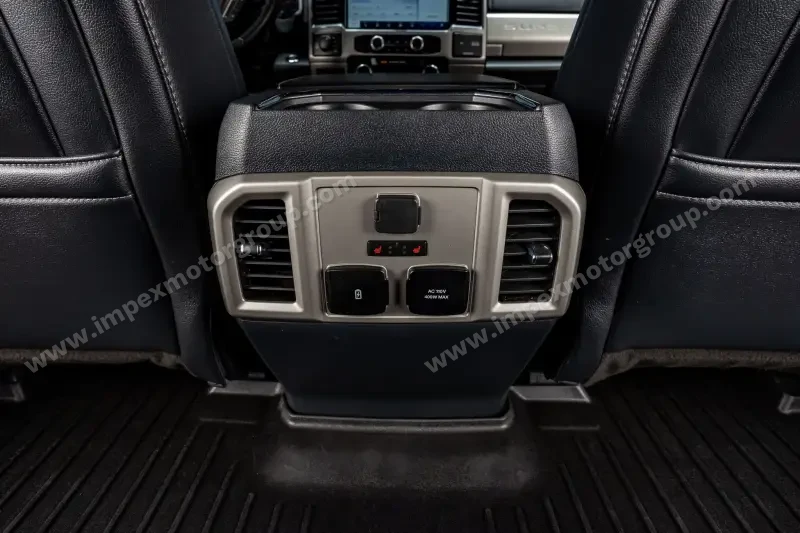 2022 Ford F250 Lariat photo 17