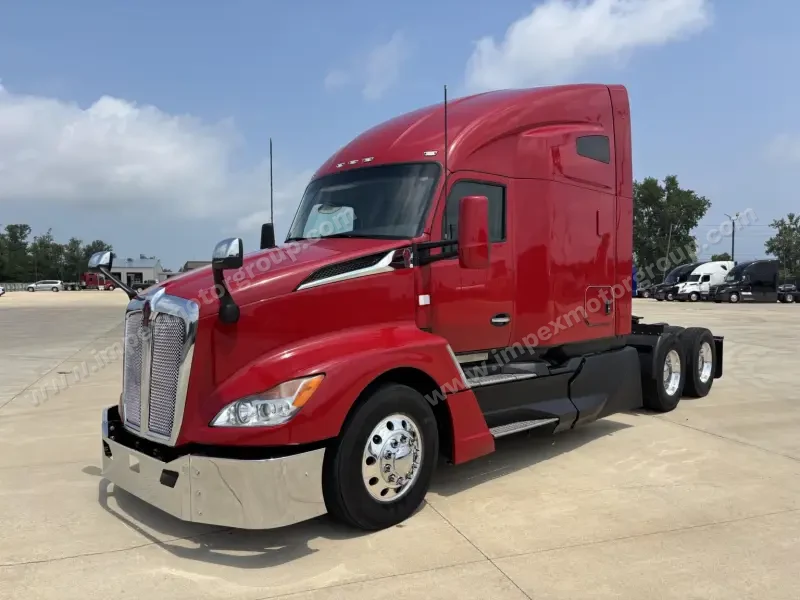 2022 Kenworth T680 Sleeper photo 1