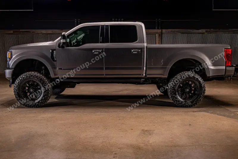 2020 Ford F-250 Super Duty Lariat photo 5