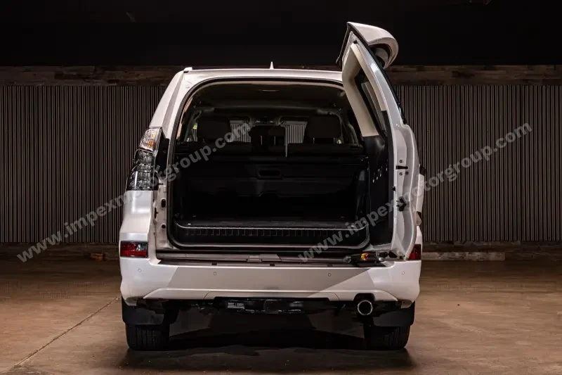 2023 Lexus GX 460 Base photo 5