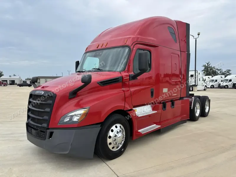 2020 Freightliner CASCADIA 126 Sleeper