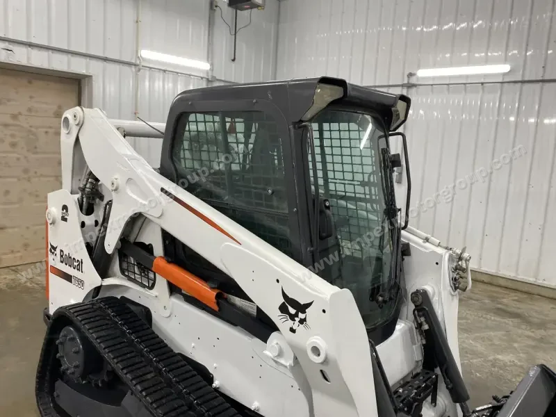2014 Bobcat T650 photo 9
