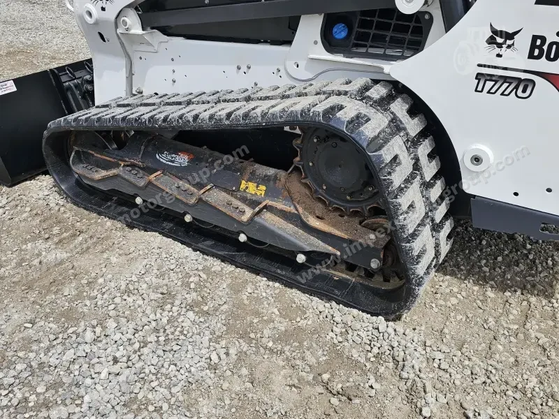 2020 Bobcat T770 photo 29
