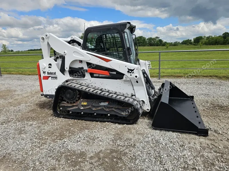 2020 Bobcat T770 photo 15