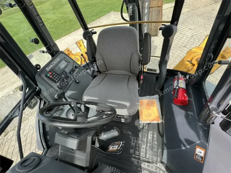 2015 John Deere 310SL photo 36