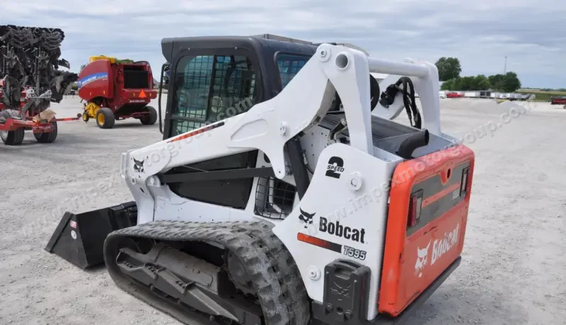 2016 Bobcat T595 photo 7