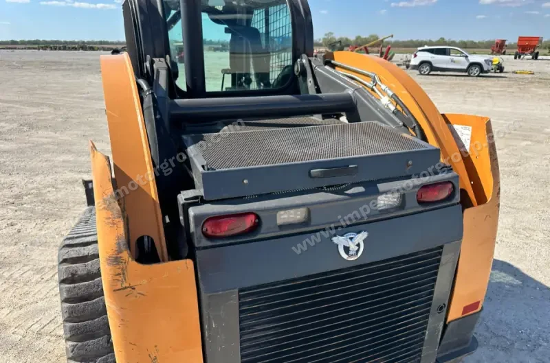 2019 Case TV370 photo 19
