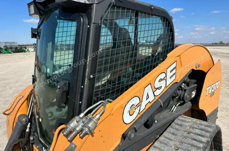2019 Case TV370 photo 15