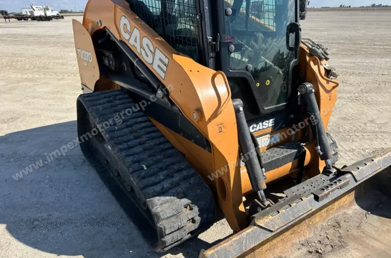2019 Case TV370 photo 14