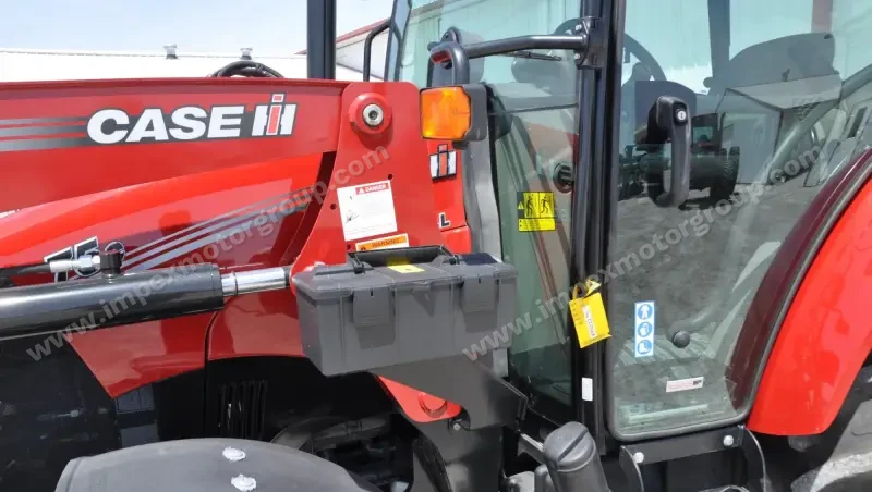 2021 Case IH Farmall 75C MFWD photo 7