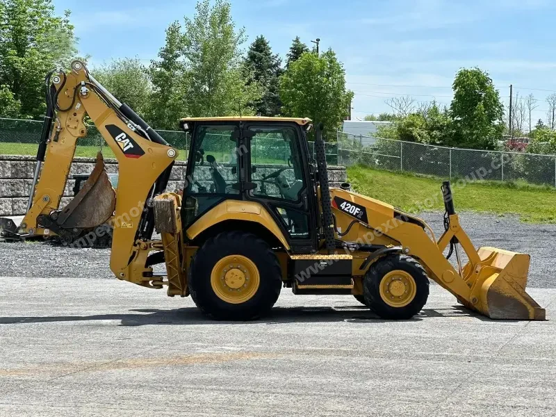 2019 CATERPILLAR 420F2 photo 5