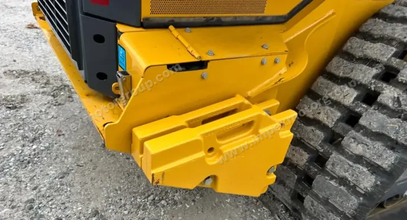 2016 John Deere 333G photo 13
