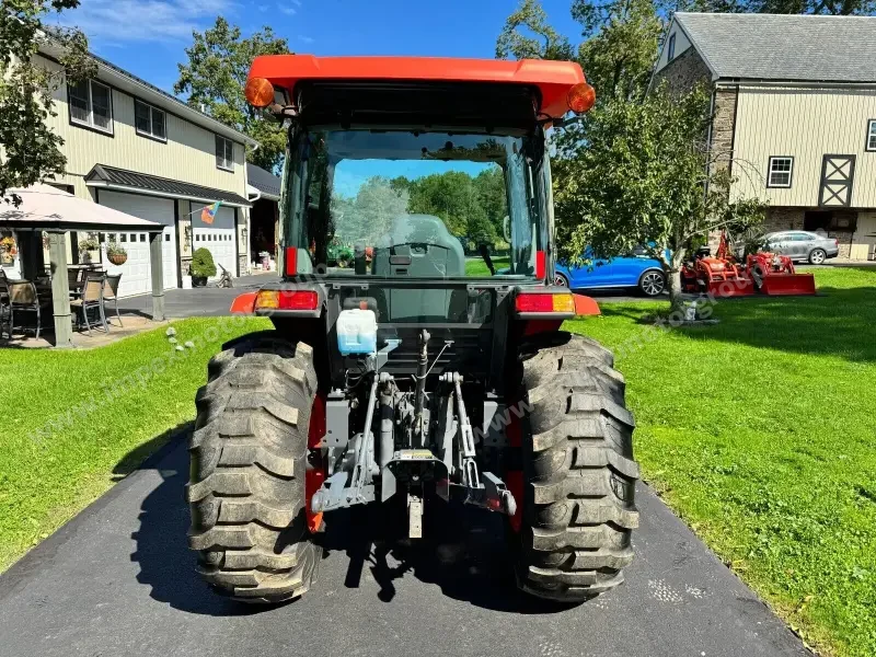2019 Kubota Grand L4060 Tractor Cab photo 10