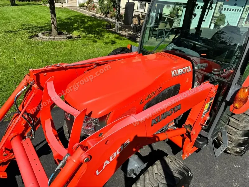 2019 Kubota Grand L4060 Tractor Cab photo 5