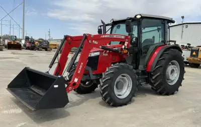 2017 Massey Ferguson 4710 MFWD Tractor W/Loader | Agriculture