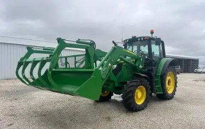 2015 John Deere 6130M MFWD Tractor W/Grapple Loader