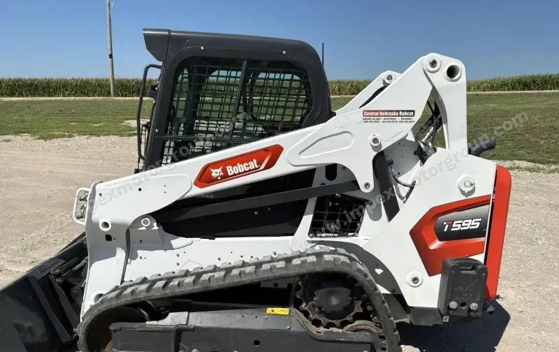 2023 Bobcat T595 Compact Track Loader photo 15