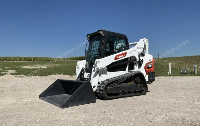 2023 Bobcat T595 Compact Track Loader photo 2
