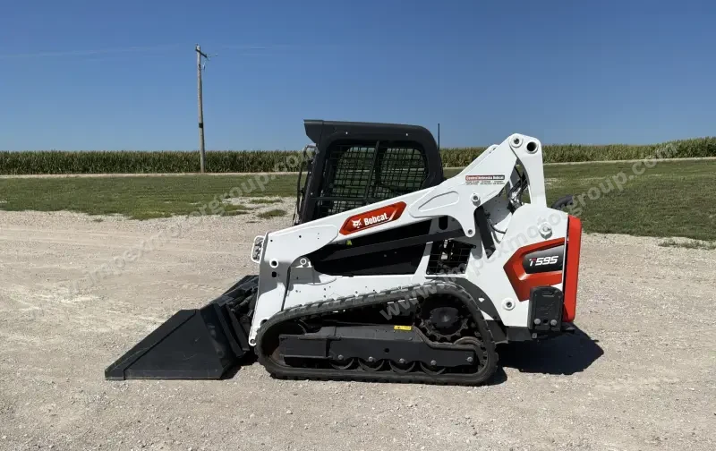 2023 Bobcat T595 Compact Track Loader photo 9
