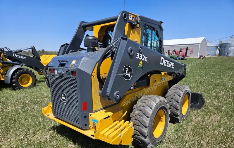 2019 John Deere 332G Skid Steer photo 5