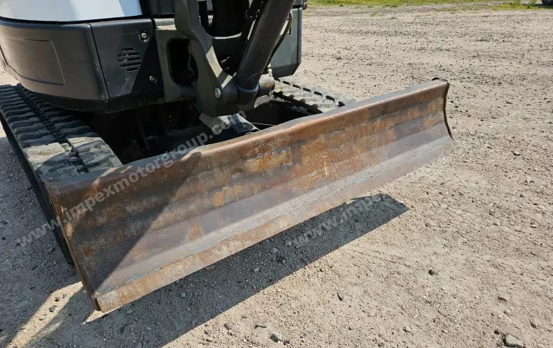 2016 Bobcat E35 Long Arm Mini Excavator | Construction photo 32