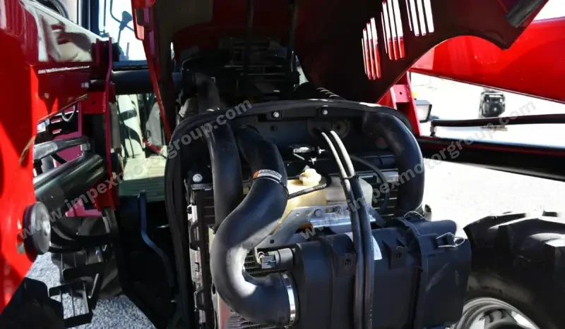 2009 Case IH Farmall 105U MFWD photo 48