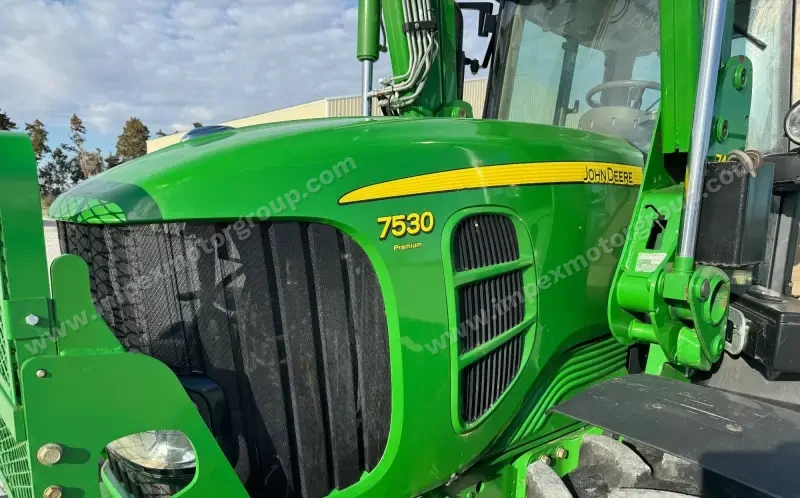2010 John Deere 7530 Premium MFWD photo 35