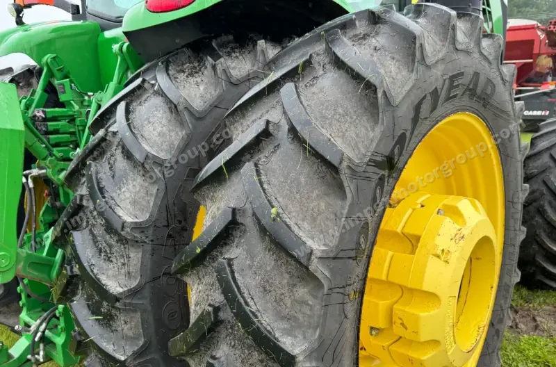 2016 John Deere 8320R MFWD photo 21