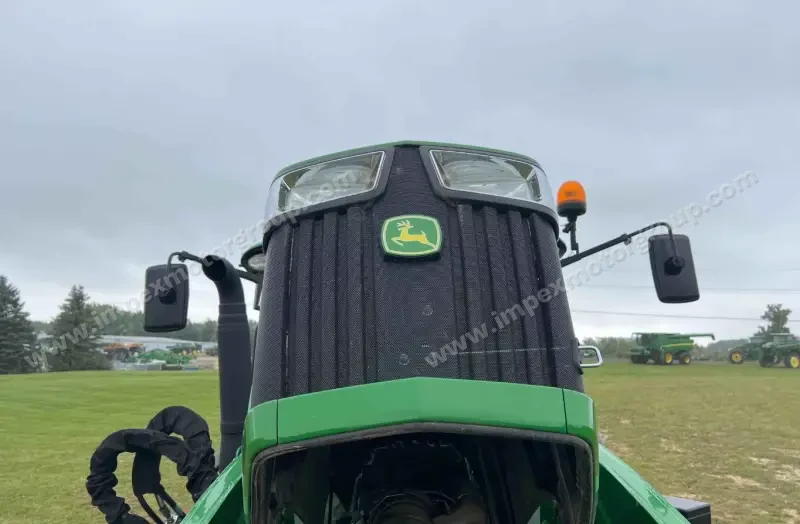 2020 John Deere 5125R MFWD photo 44