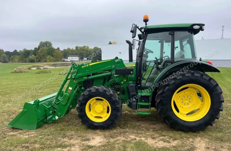 2020 John Deere 5125R MFWD photo 9