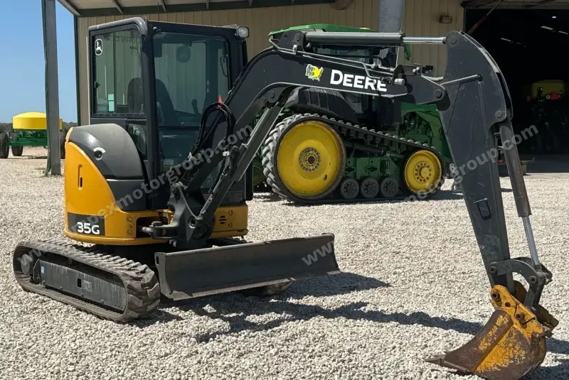 2019 John Deere 35G + 3 Buckets photo 3