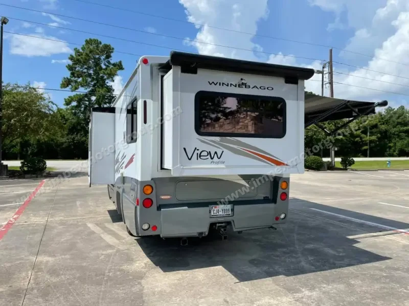 2014 Winnebago View 24g photo 3